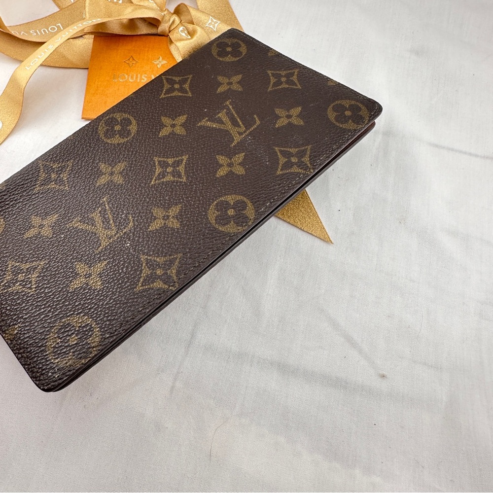AUTHENTIC Louis Vuitton wallet. Good condition. - Picture 6 of 13